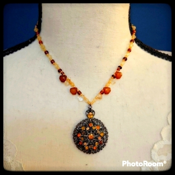 Handmade Glass Beaded Victorian Filigree Pendant Choker Necklace - Picture 1 of 6